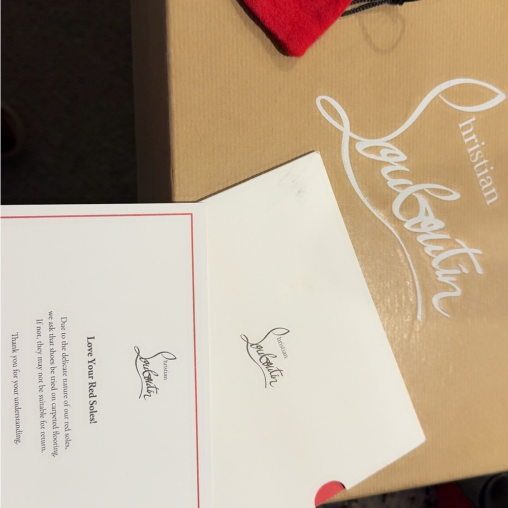 Christian Louboutin Elegant Black Heels Dolly - Picture 5 of 7